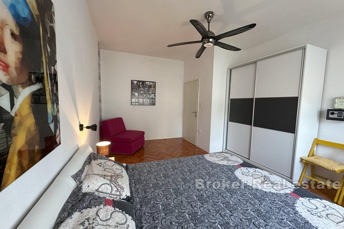 Funksjonell tre-roms leilighet til leie