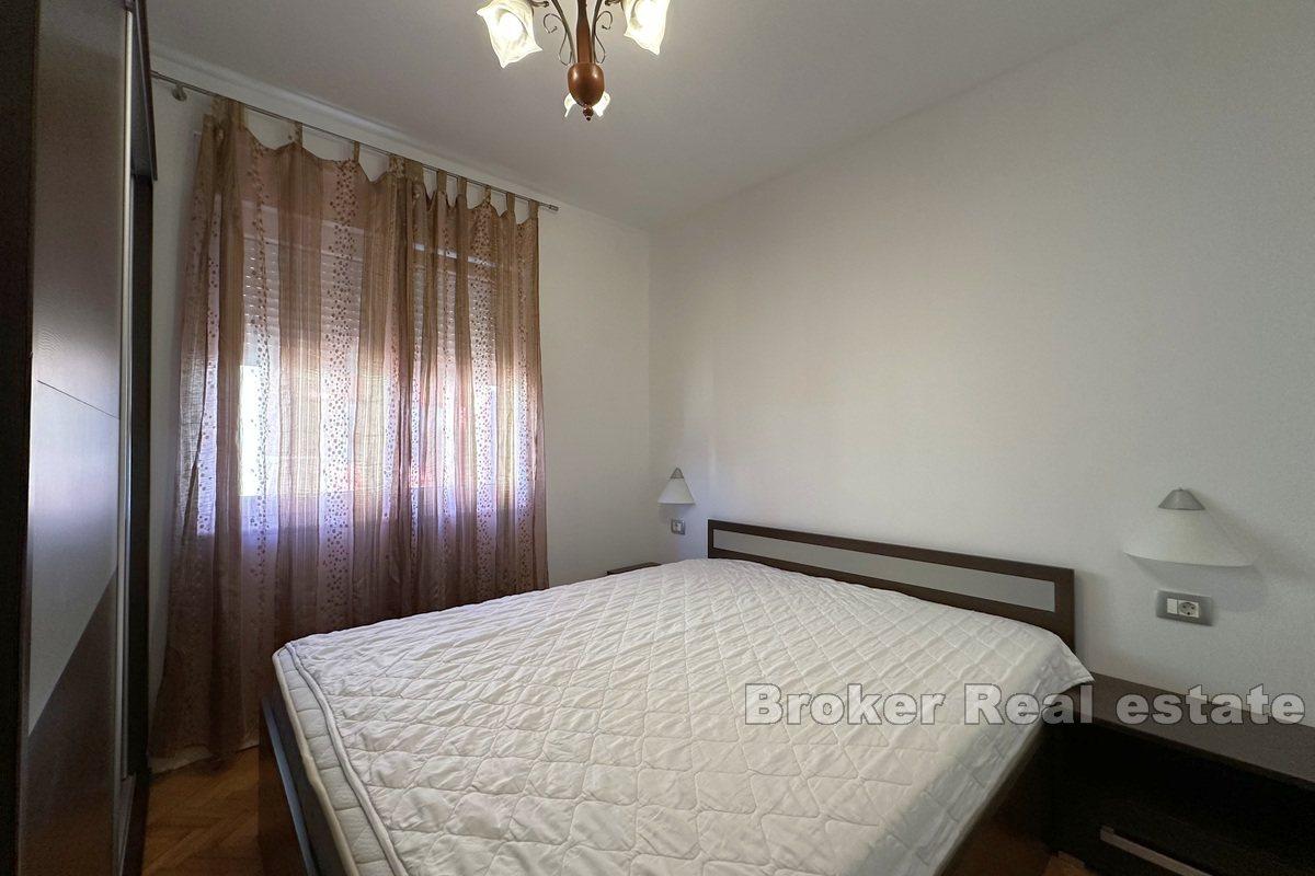 Two-bedroom apartment in a quiet location