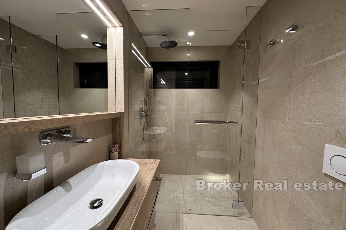 Appartement d'exception au premier rang de la mer