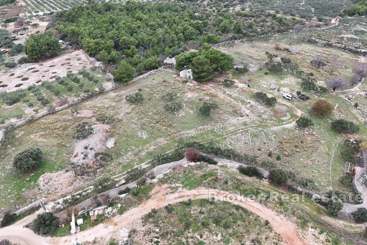 En ekstraordinær ranch eiendom med utsikt over havet og øyene