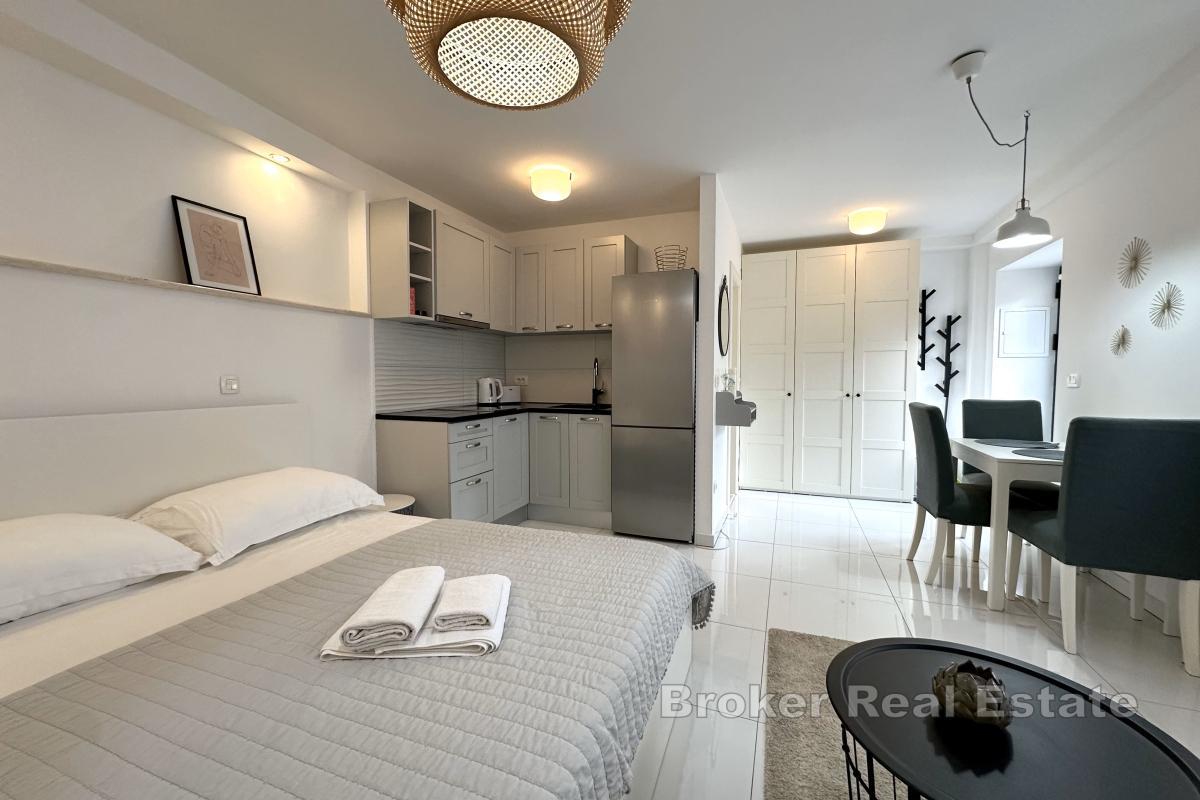 Steinhaus in Meeresnähe