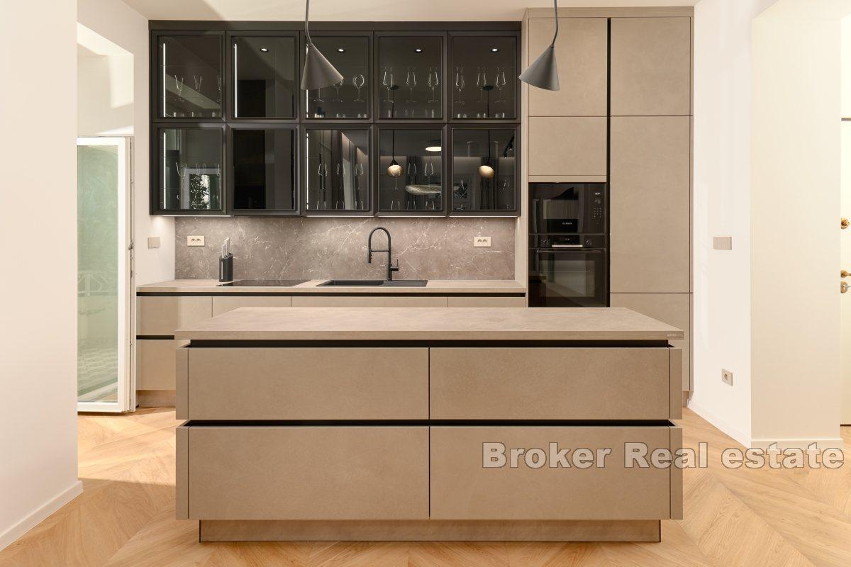 Wyjątkowo zaprojektowany apartament w doskonałej lokalizacji