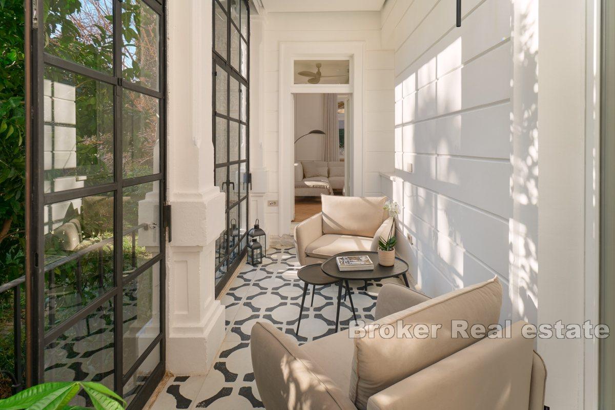 Wyjątkowo zaprojektowany apartament w doskonałej lokalizacji