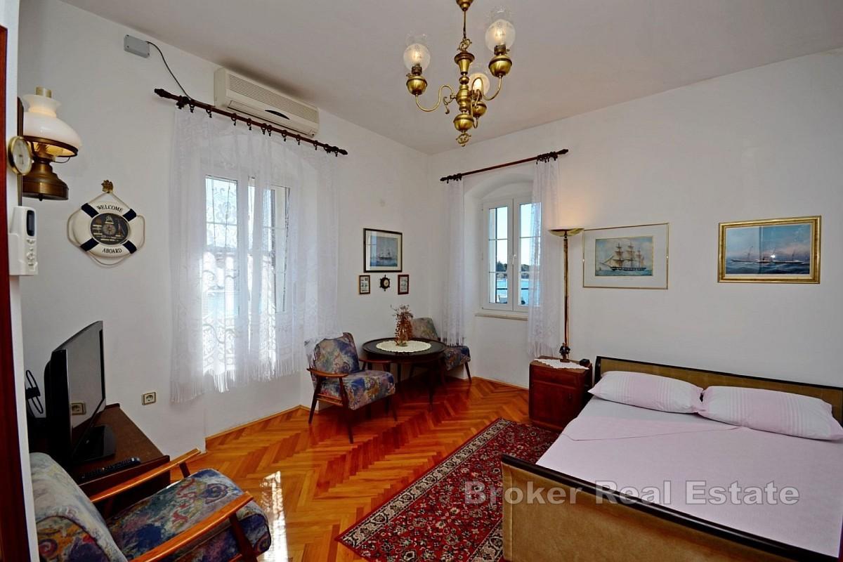 Appartamenti in prima fila sul mare