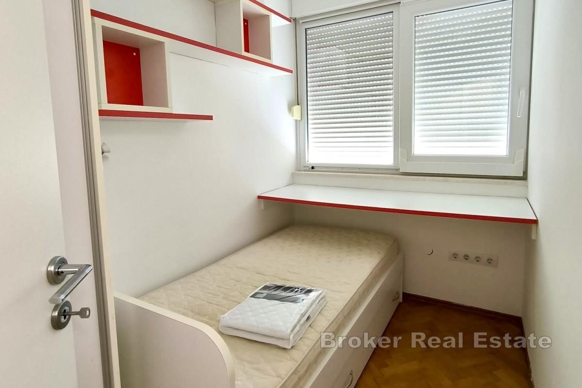 Dreizimmerwohnung mit Meerblick – Skalice