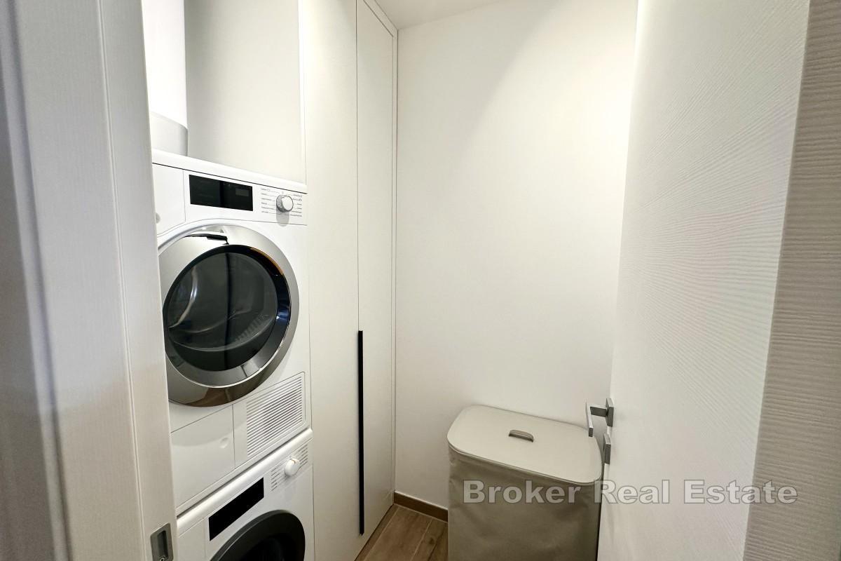 Moderno appartamento con due camere da letto per il primo trasloco