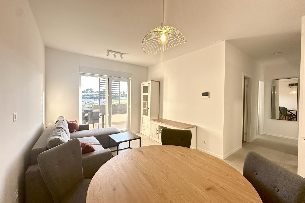 001-2049-62-Split-Sirobuja-Three-bedroom-apartment-with-terrace-and-parking-for-rent