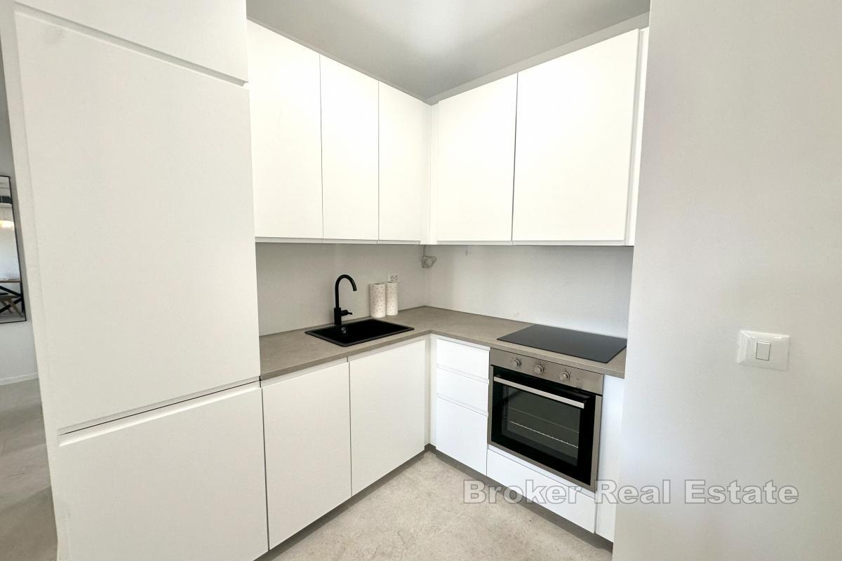 Svijetao i prostran trosoban stan na odličnoj lokaciji