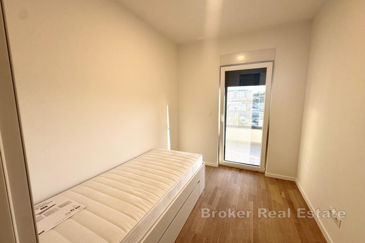 Svijetao i prostran trosoban stan na odličnoj lokaciji