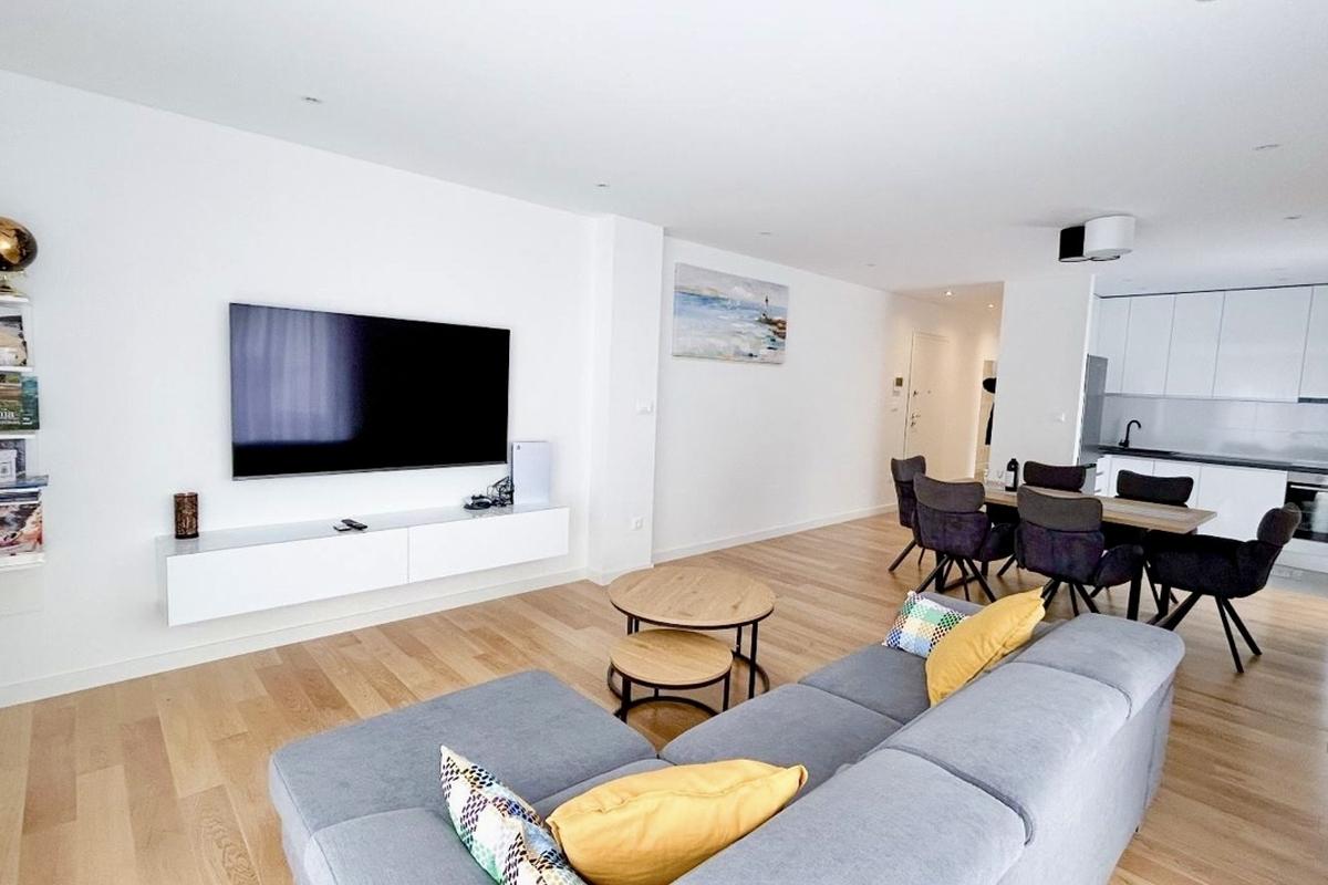 001-2049-71-Split-Area-Two-bedroom-apartment-in-a-new-building-for-sale