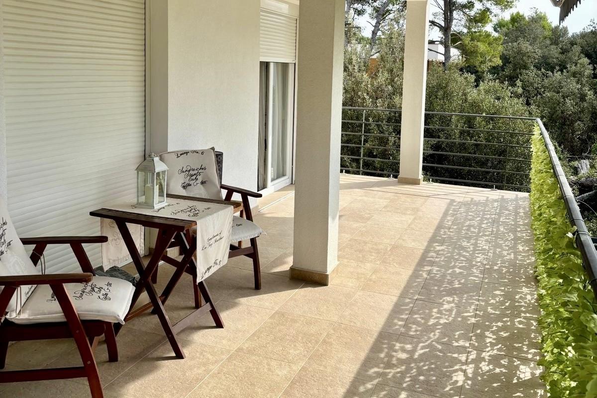 001-2049-75-Zadar-Spacious-two-bedroom-apartment-for-sale