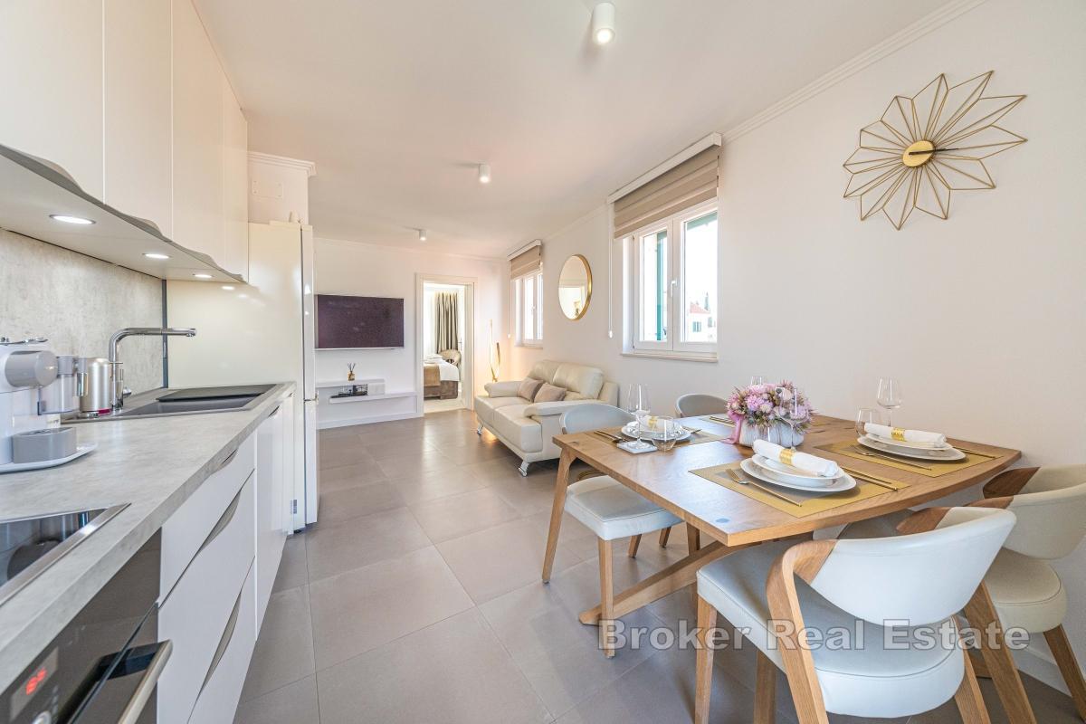 Solrik byleilighet med åpen utsikt