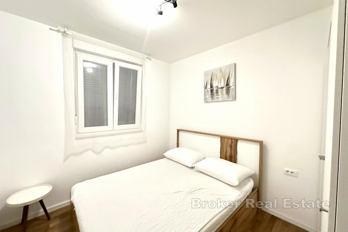 Nyinnredet leilighet i funksjonell beliggenhet