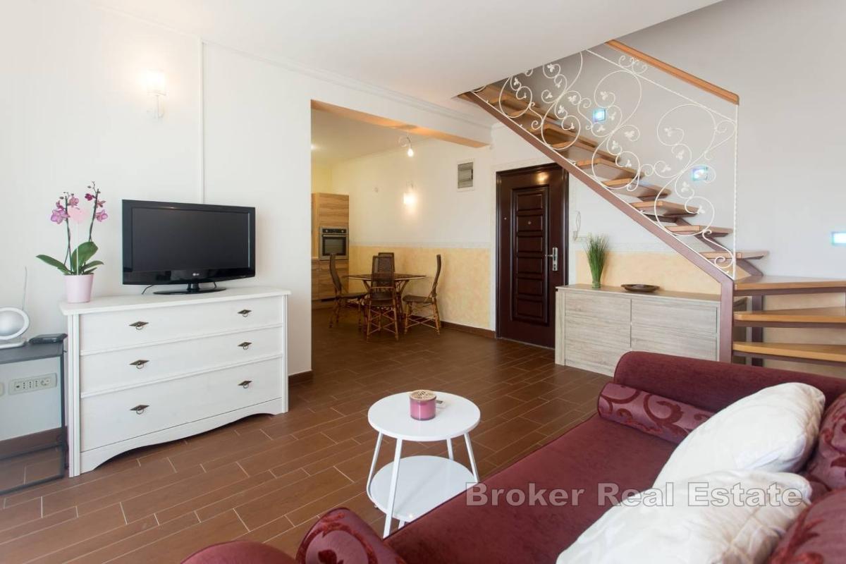 Apartament dwupoziomowy w doskonałej lokalizacji
