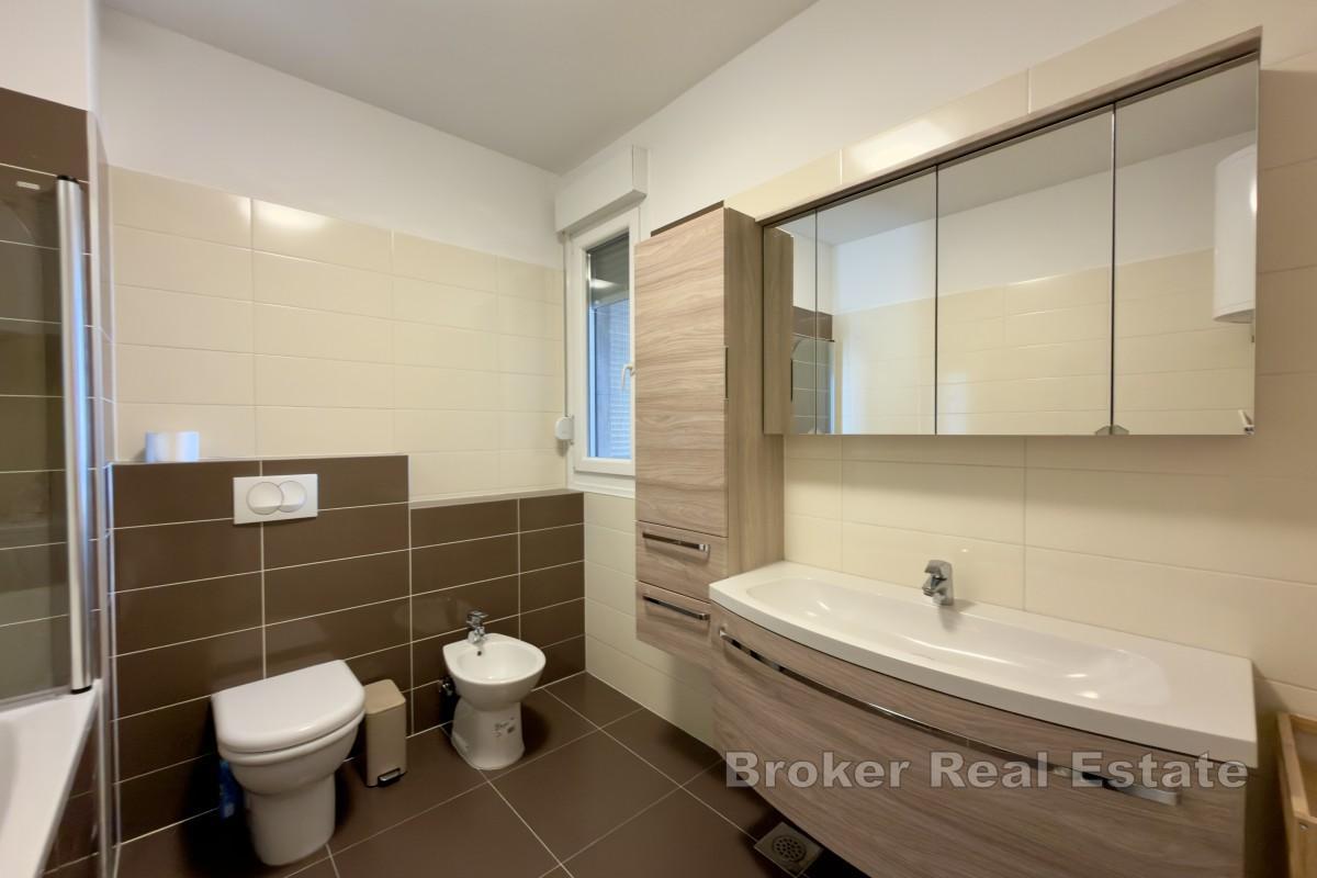 Třípokojový apartmán s otevřeným výhledem na moře