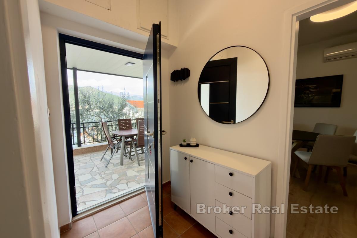 Tre appartamenti con vista mare