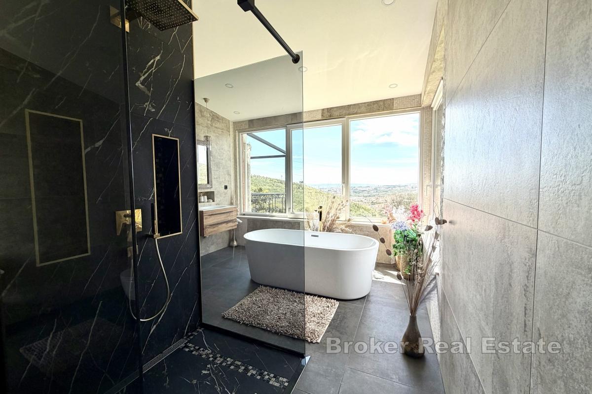 Dům s otevřeným výhledem a velkým potenciálem