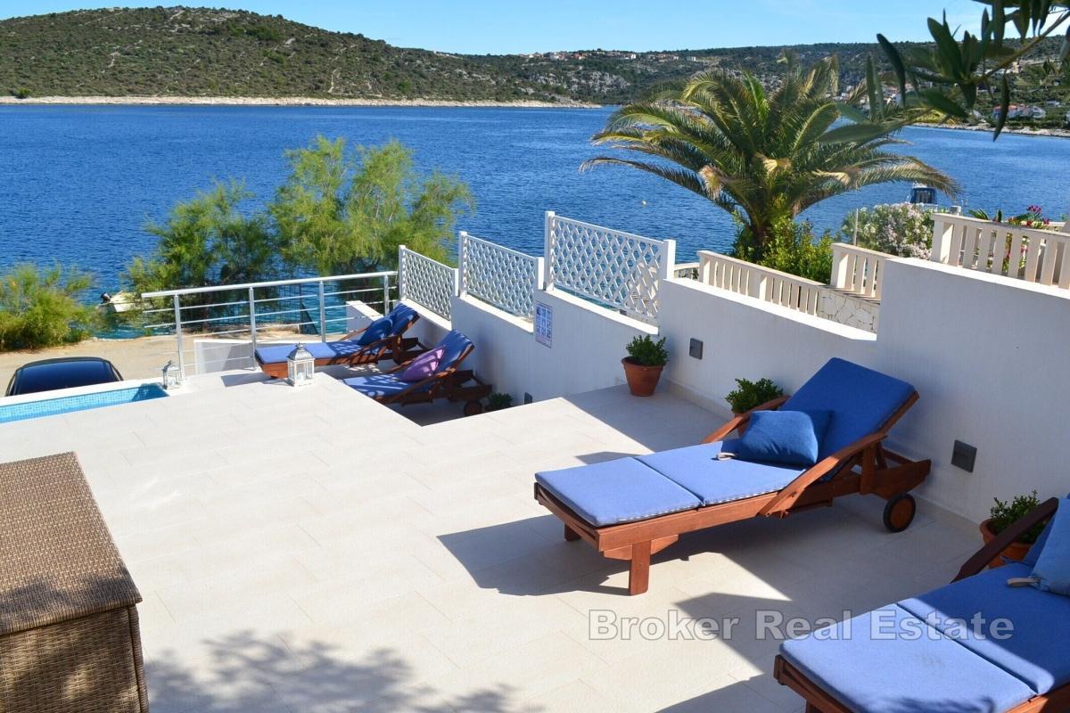 Pierwszy rząd do morza, idealna nieruchomość na wakacje i inwestycję