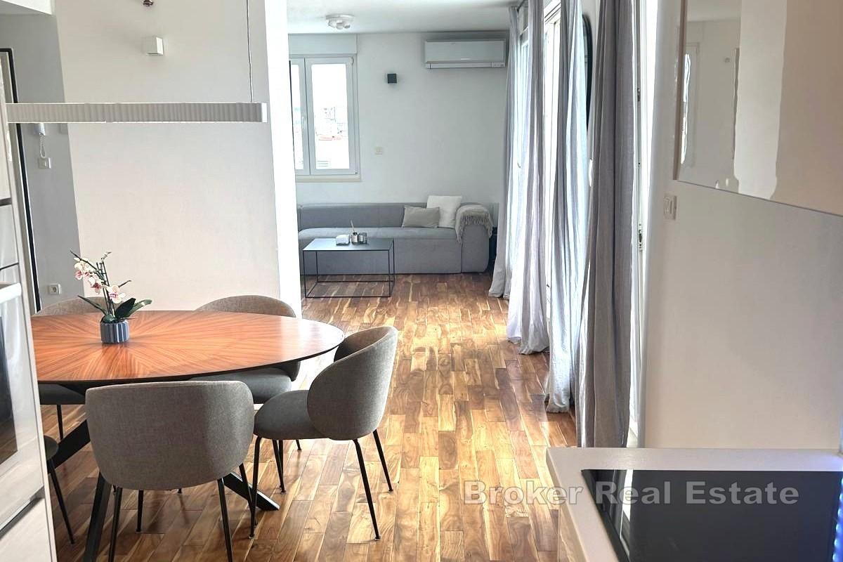 Toppleilighet med stor terrasse