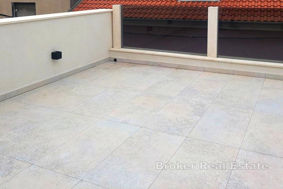Appartamento nel centro della città con un'ampia terrazza