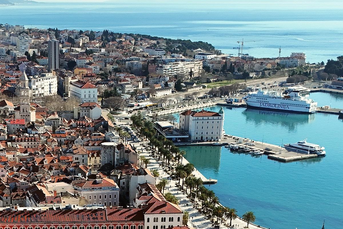 Tre-roms leilighet, totalrenovert