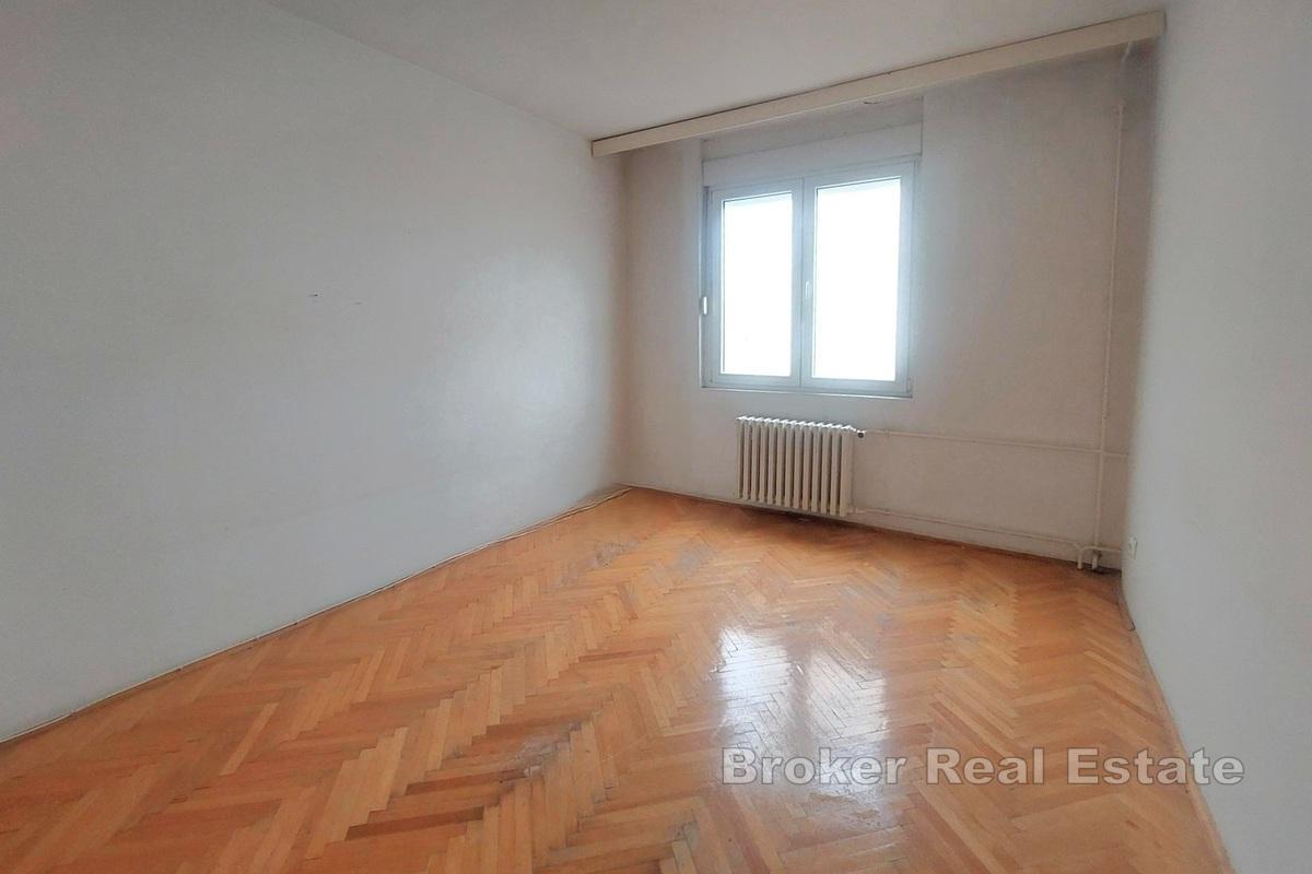 Dwupokojowe mieszkanie na 5 piętrze, budynek z windą