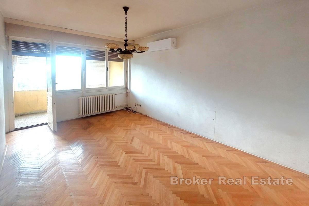 Dwupokojowe mieszkanie na 5 piętrze, budynek z windą