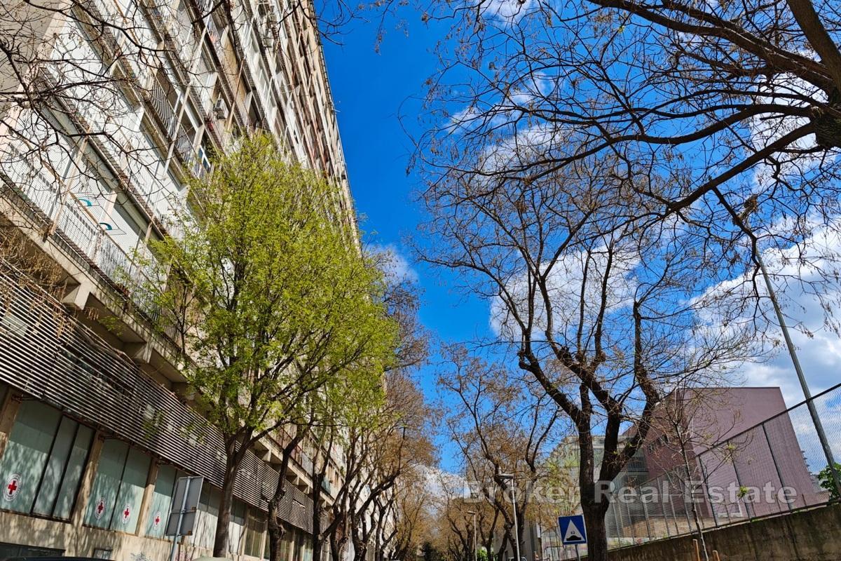 Dwupokojowe mieszkanie na 5 piętrze, budynek z windą