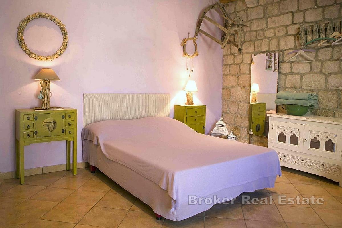 Steinhus med 250 års historie