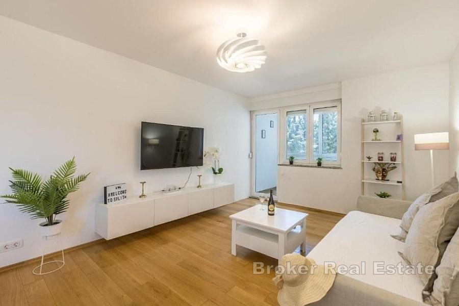 Przestronne i jasne mieszkanie z loggią i balkonem