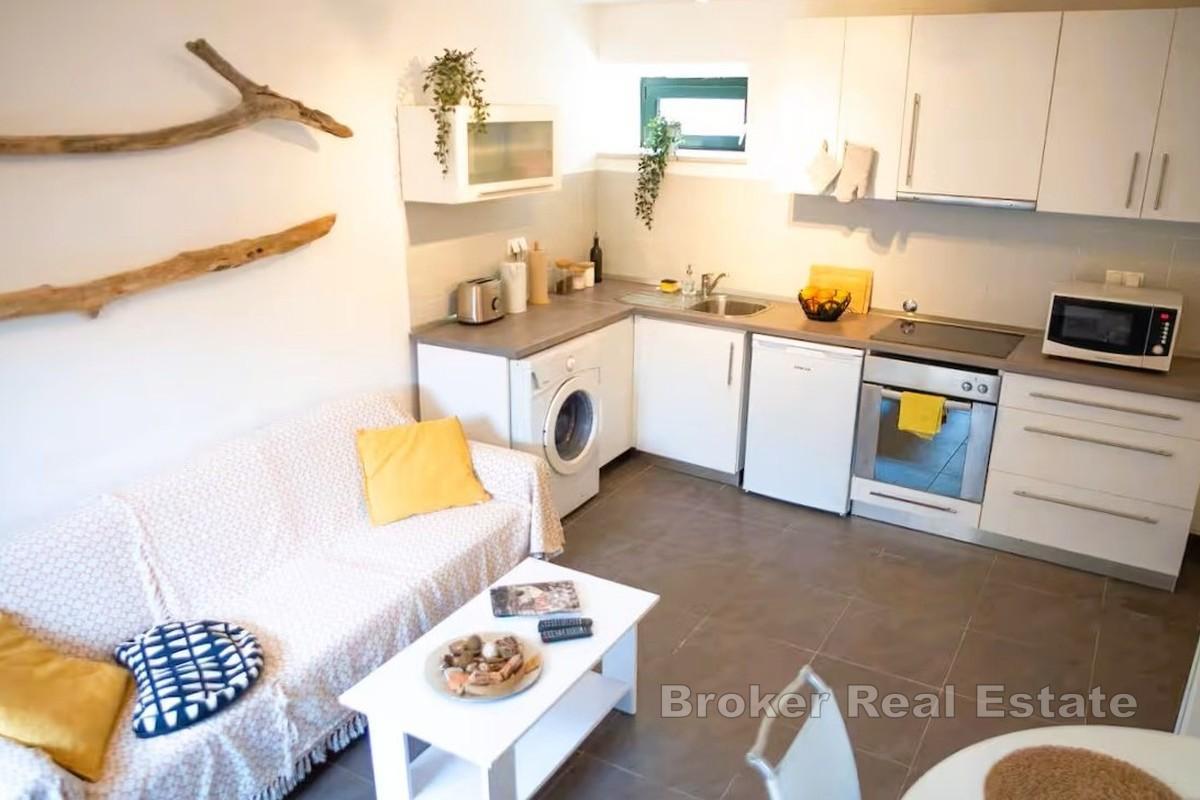 Maison en pierre dans un quartier calme - proche de la plage et des commodités