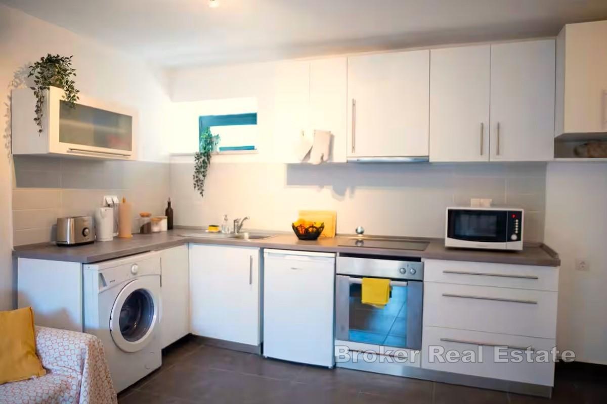 Maison en pierre dans un quartier calme - proche de la plage et des commodités