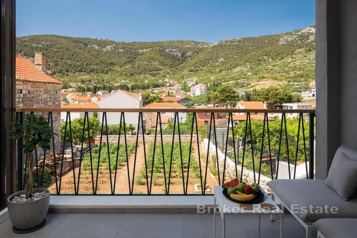 Moderný apartmán v novšej budove - Komiža