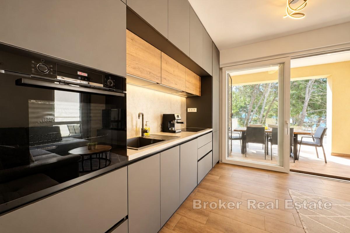 Appartement avec piscine et terrasse au sud de Hvar