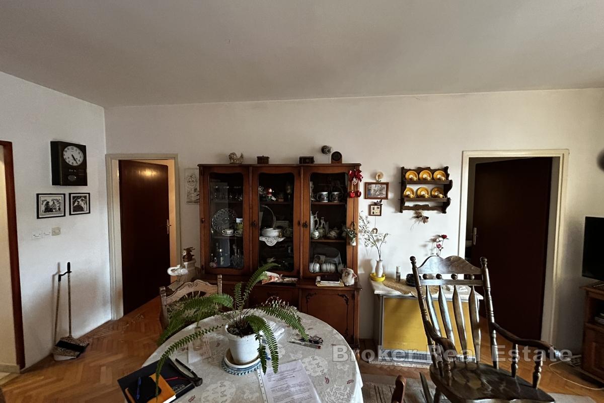 Attraktivt familiehus i en vakker kystlandsby