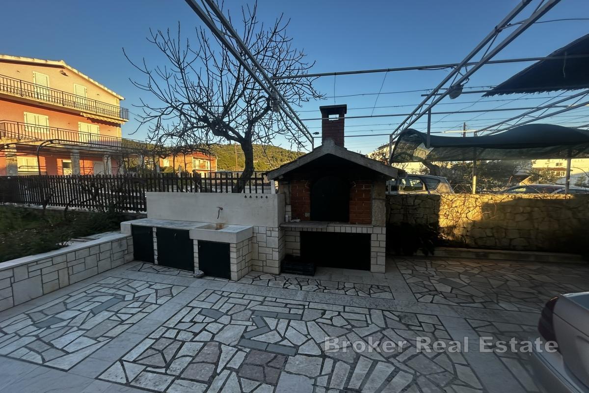 Attraktivt familiehus i en vakker kystlandsby