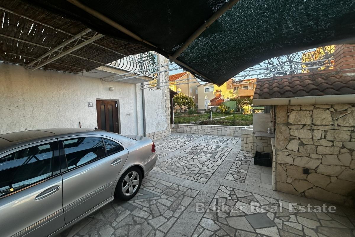 Attraktivt familiehus i en vakker kystlandsby