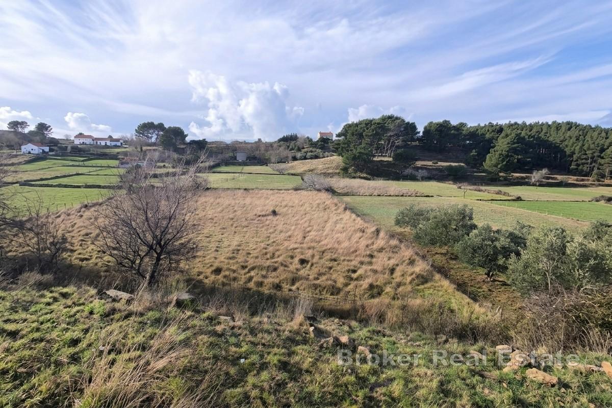 Tomt för byggnation