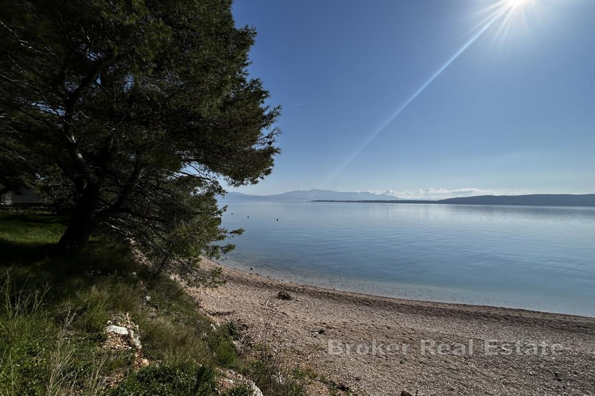 Terreno edificabile in prima fila fronte mare, zona T3