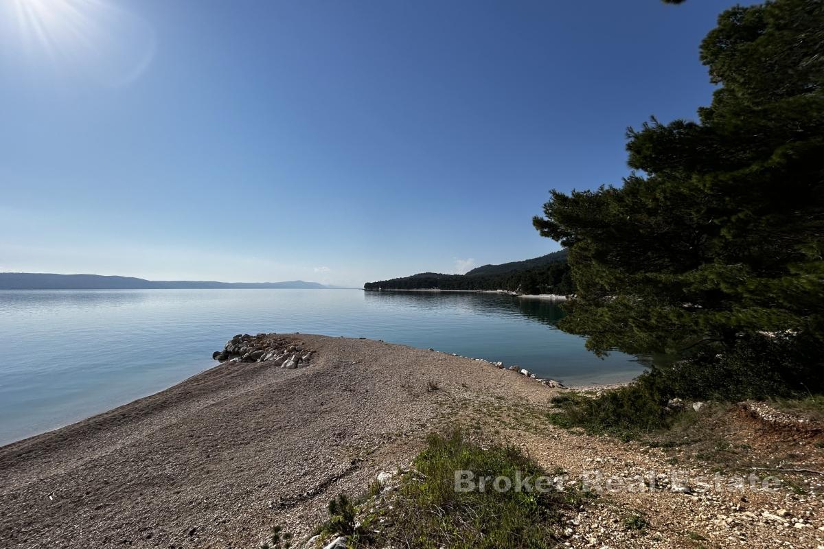 Terreno edificabile in prima fila fronte mare, zona T3
