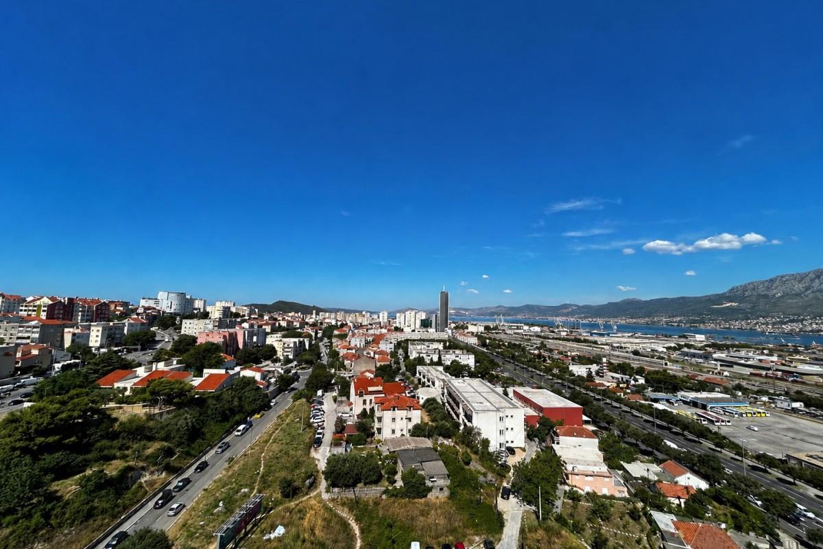 Dreizimmerwohnung mit Meerblick