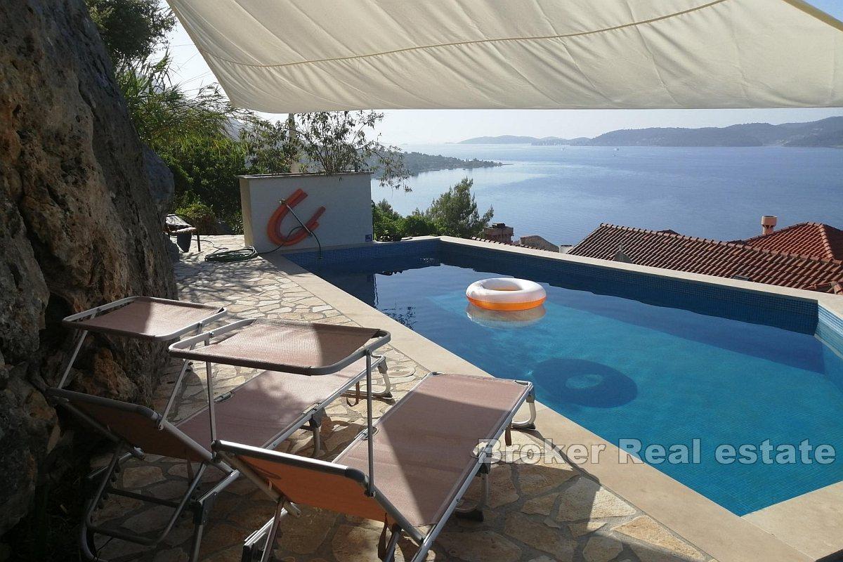A Double Stone House with Sea View