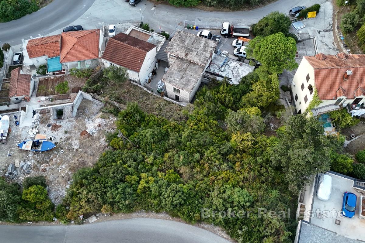 Građevinsko zemljiste 100 metara od mora