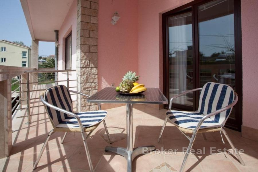 Apartmánový dům s krásným výhledem na moře