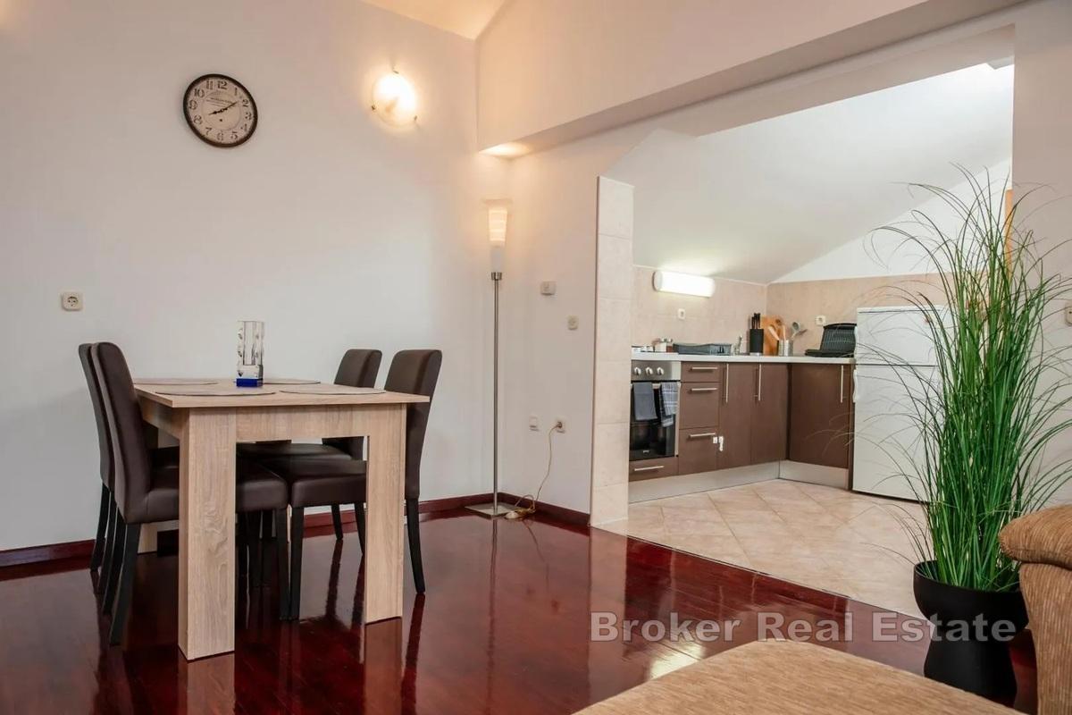 Dalmátske vnútrozemie - Vila s apartmánmi a bazénom