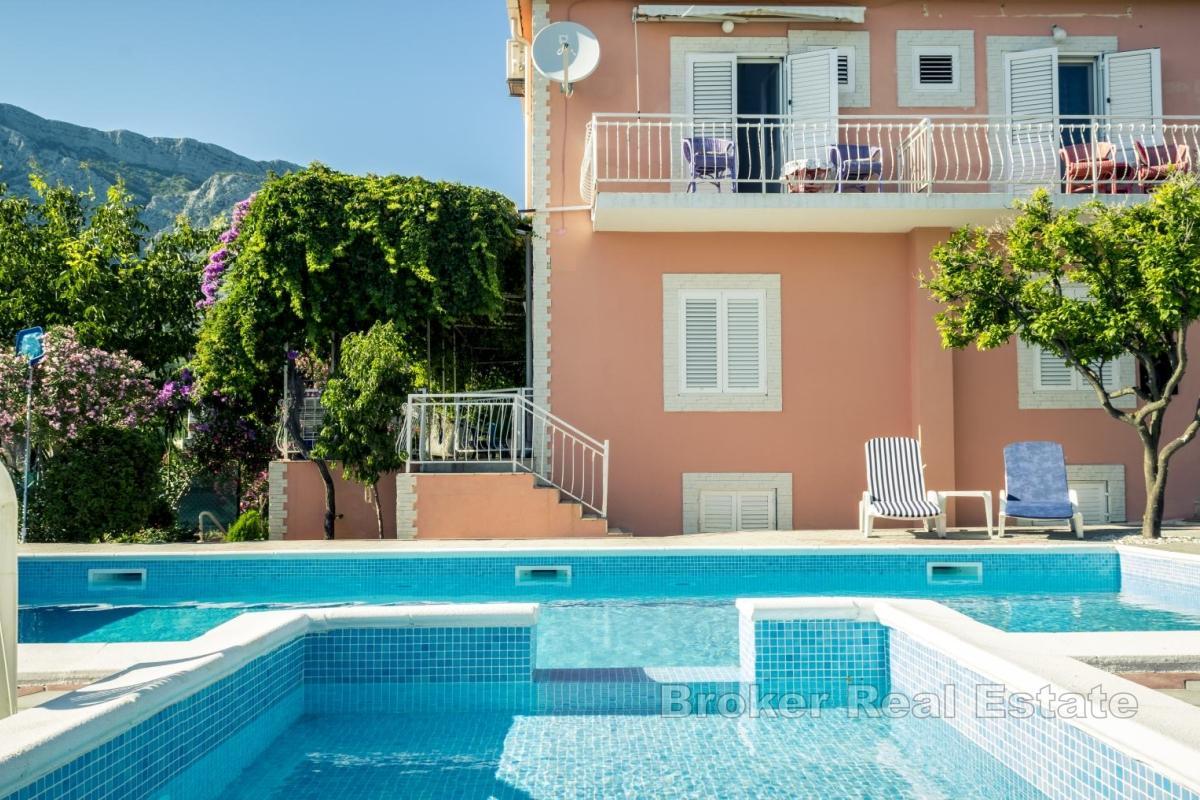 Maison exclusive avec piscine et vue mer spectaculaire