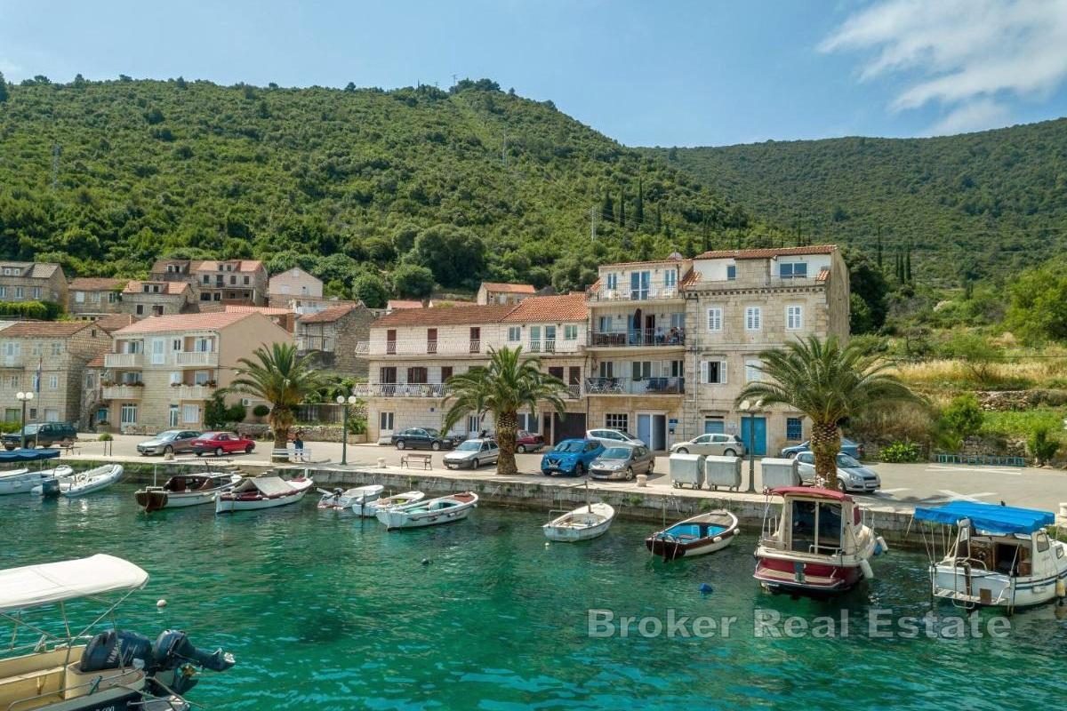 Unikatowy kamienny dom w niezwykłej lokalizacji nad morzem