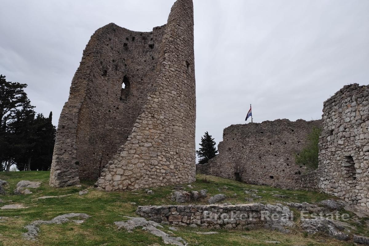 Powierzchnia komercyjna w samym sercu miasta z dużym potencjałem inwestycyjnym