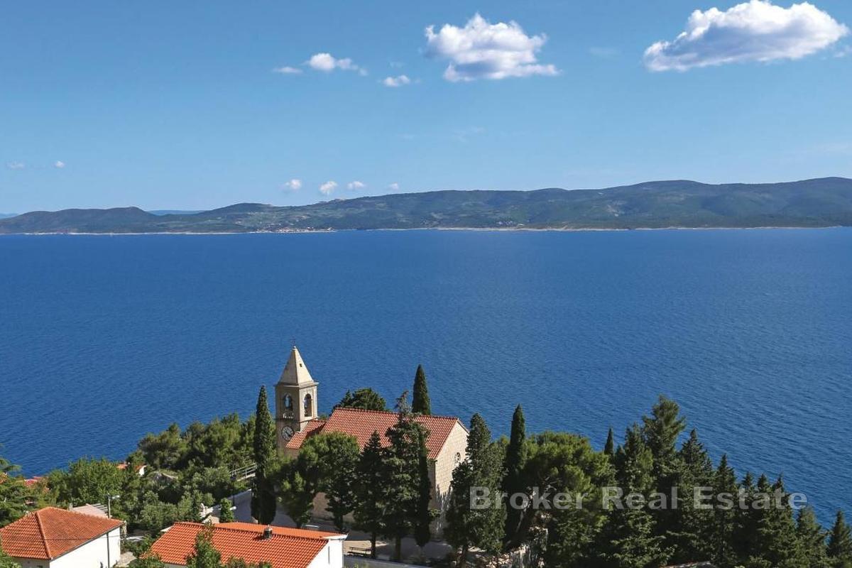 Omišská oblasť - Stavebný pozemok s panoramatickým výhľadom na more