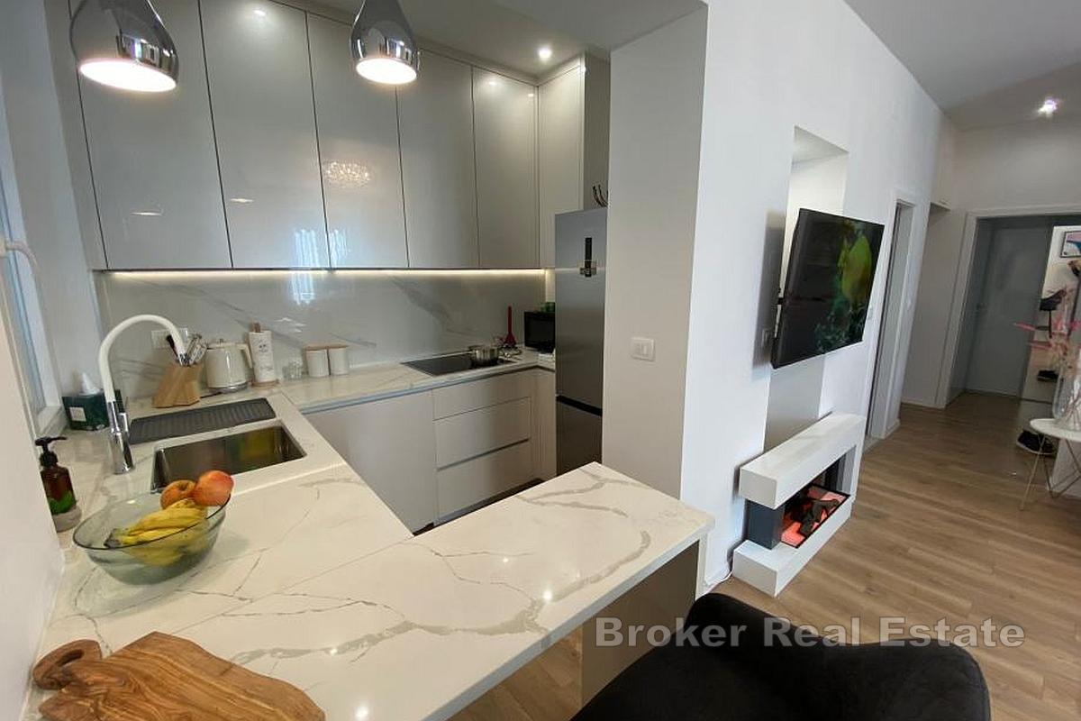 Romslig leilighet med parkeringsplass